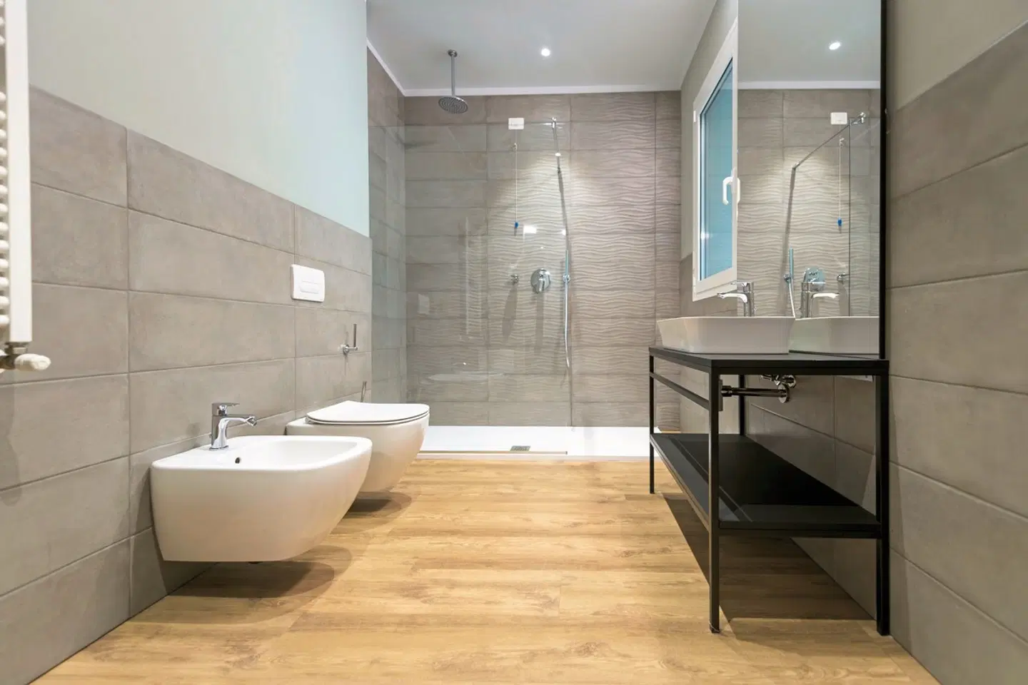 Hotel Regina Del Garda Suite Badezimmer