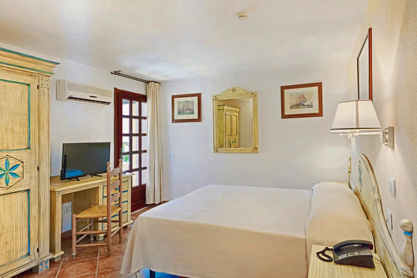 Colonna Beach Hotel ROOM_EXAMPLE