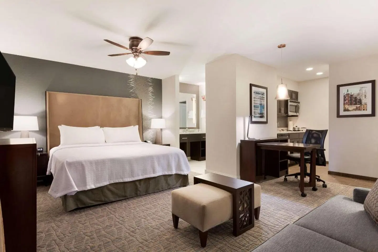 Homewood Suites by Hilton Burlington ROOM_EXAMPLE