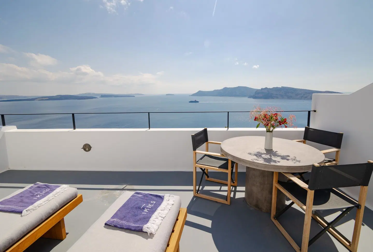 IKIES Santorini Terrasse