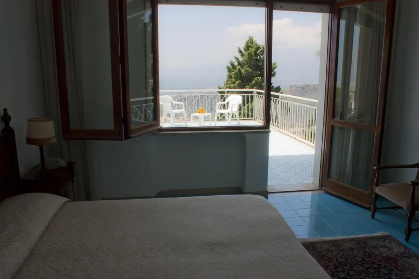 Mediterranée ROOM_EXAMPLE