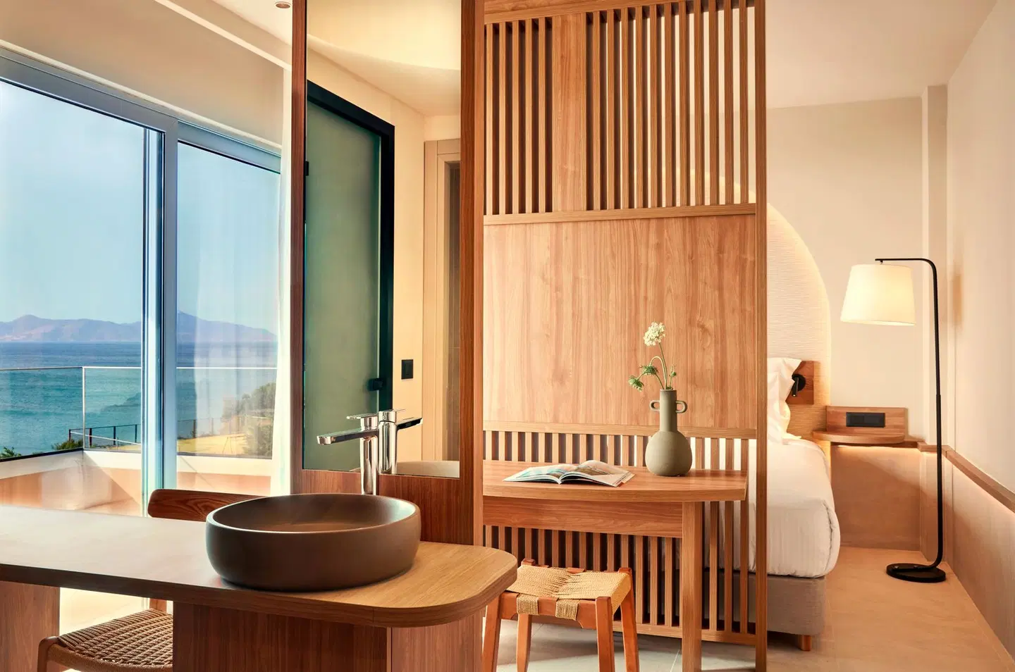 Ammos Luxury Resort ROOM_EXAMPLE