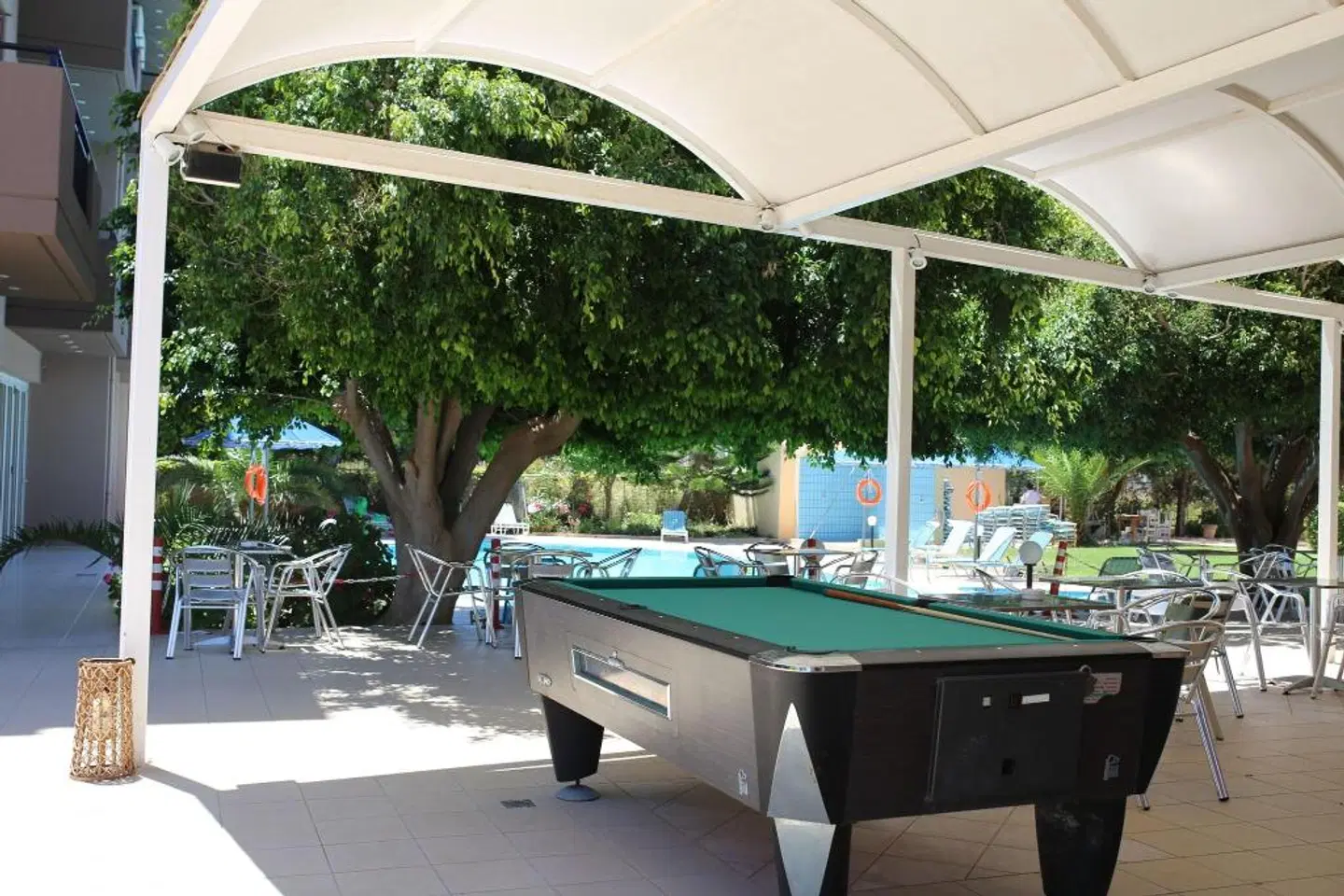 Castro Hotel Terrasse