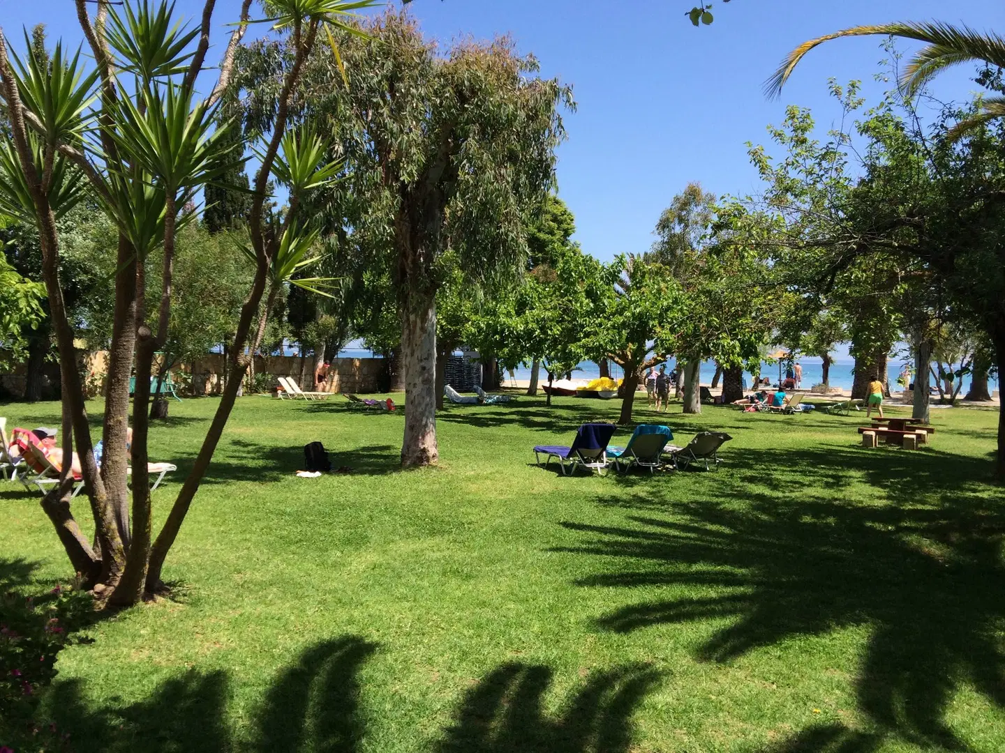 Three Stars Beach Hotel Garten