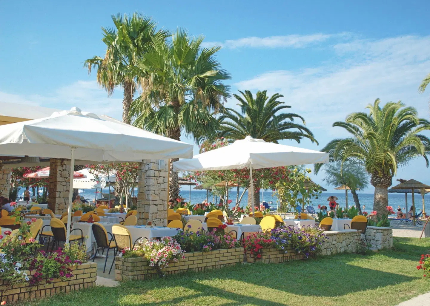 Three Stars Beach Hotel Garten