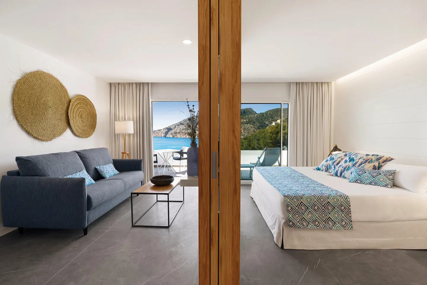 Bahía Suites Camp de Mar ROOM_EXAMPLE