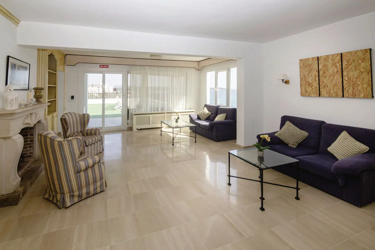 Club SIllot LOUNGE_LOBBY