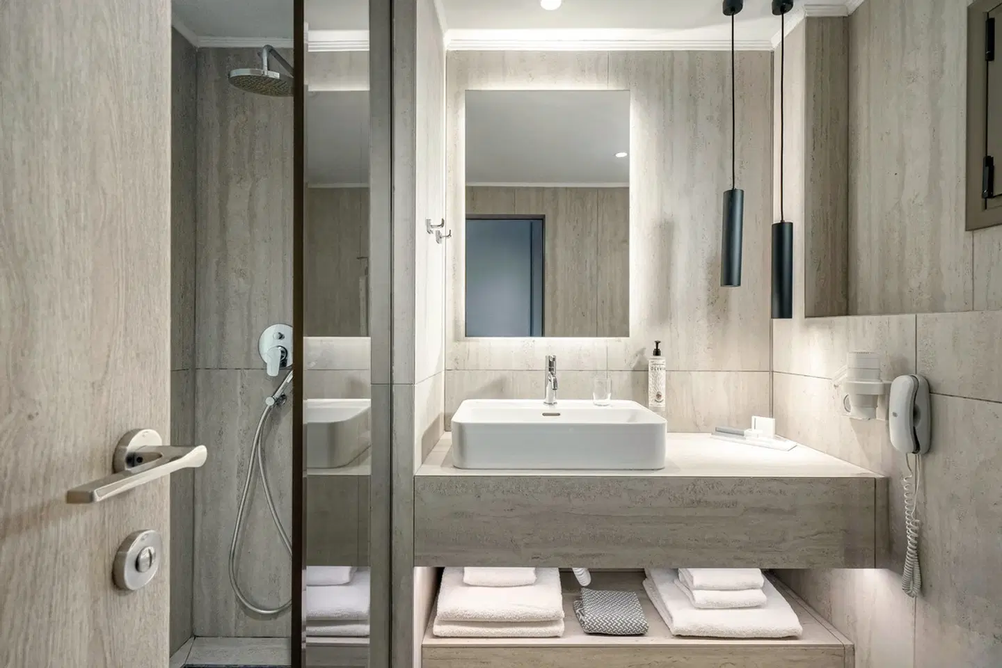 Kassandra Bay Resort & Spa Badezimmer