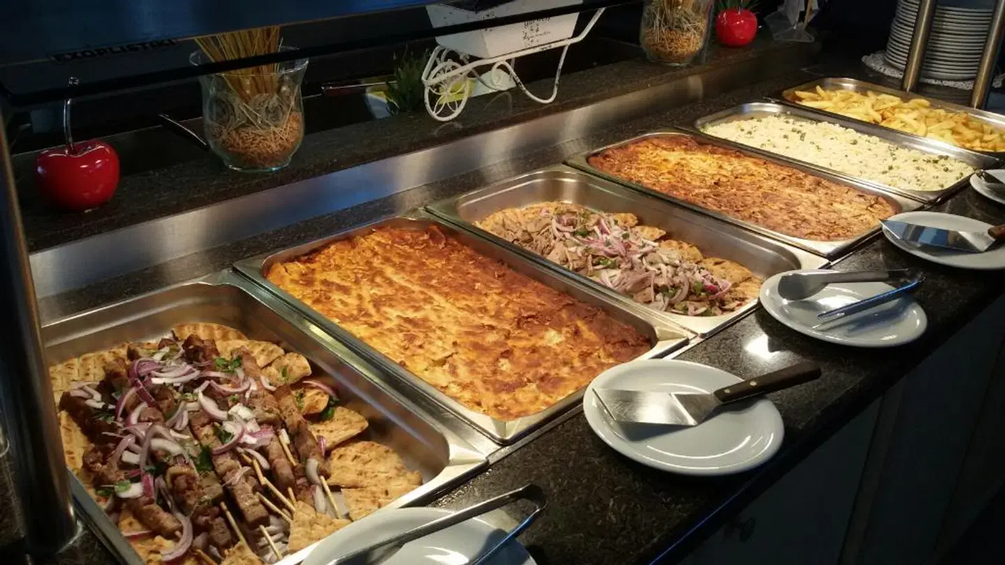 Happy Days Hotel Restaurant