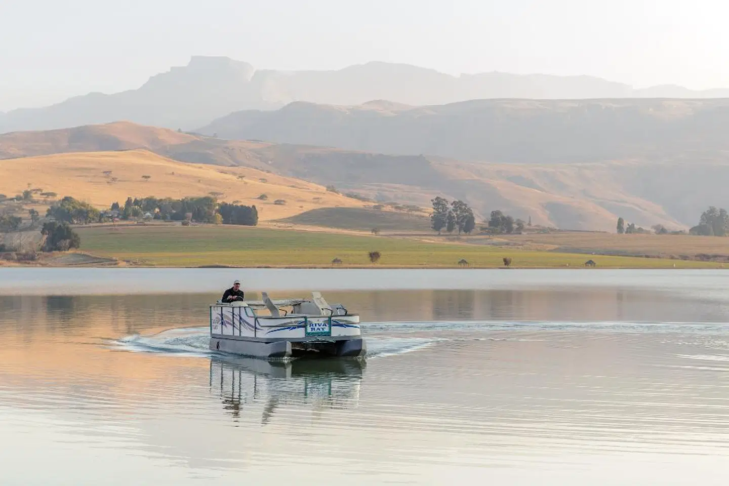 Cayley Mountain Resort LANDSCAPE