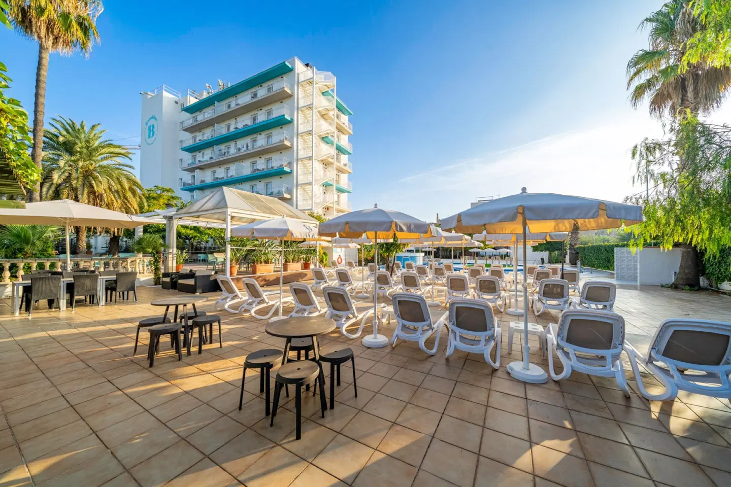 Bamblue Boutique Apartments Terrasse