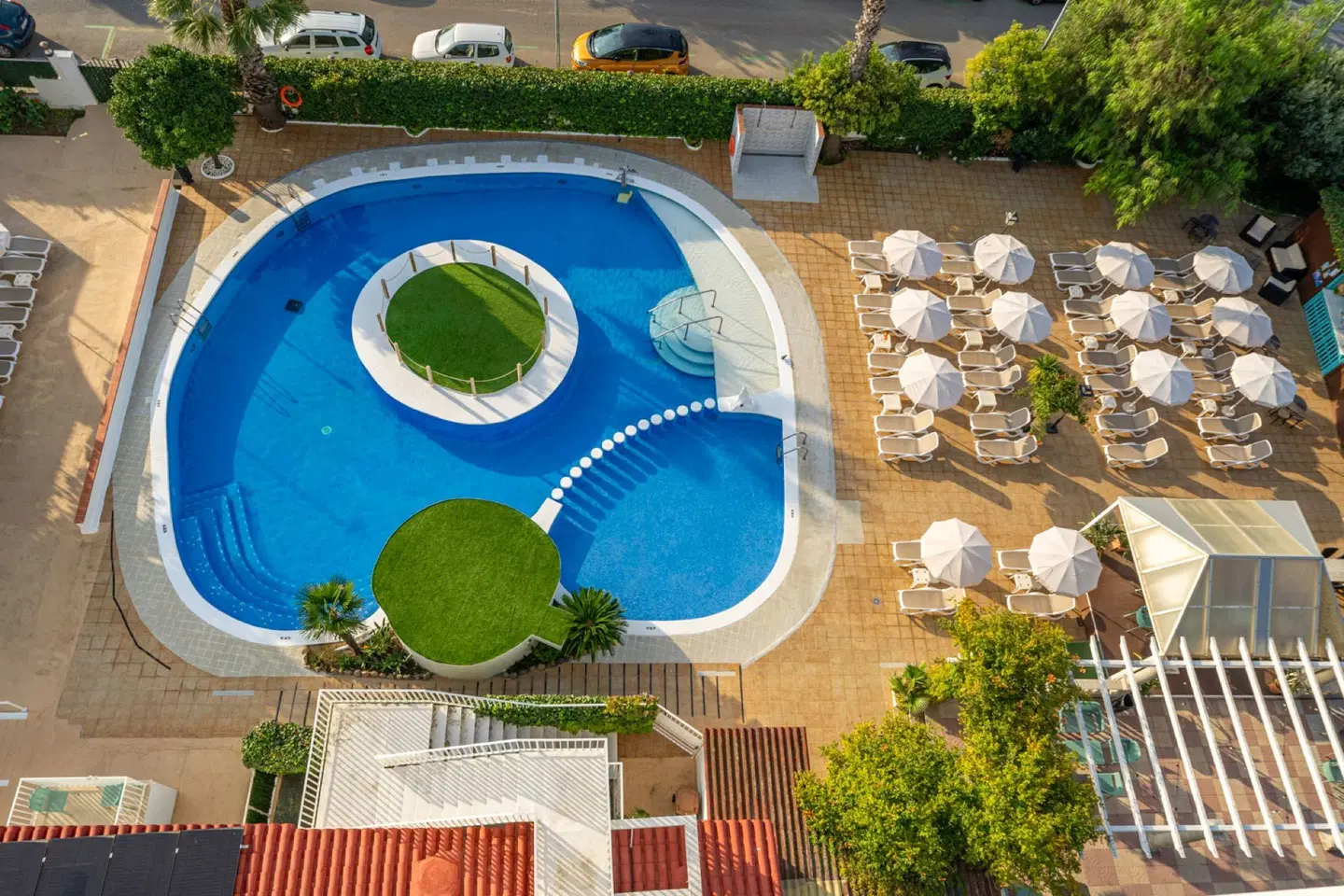 Bamblue Boutique Apartments OUTDOOR_POOL