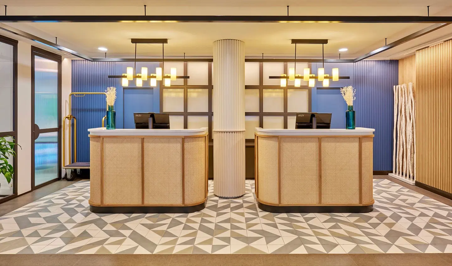 Sitges Playa by URH Hotels LOUNGE_LOBBY