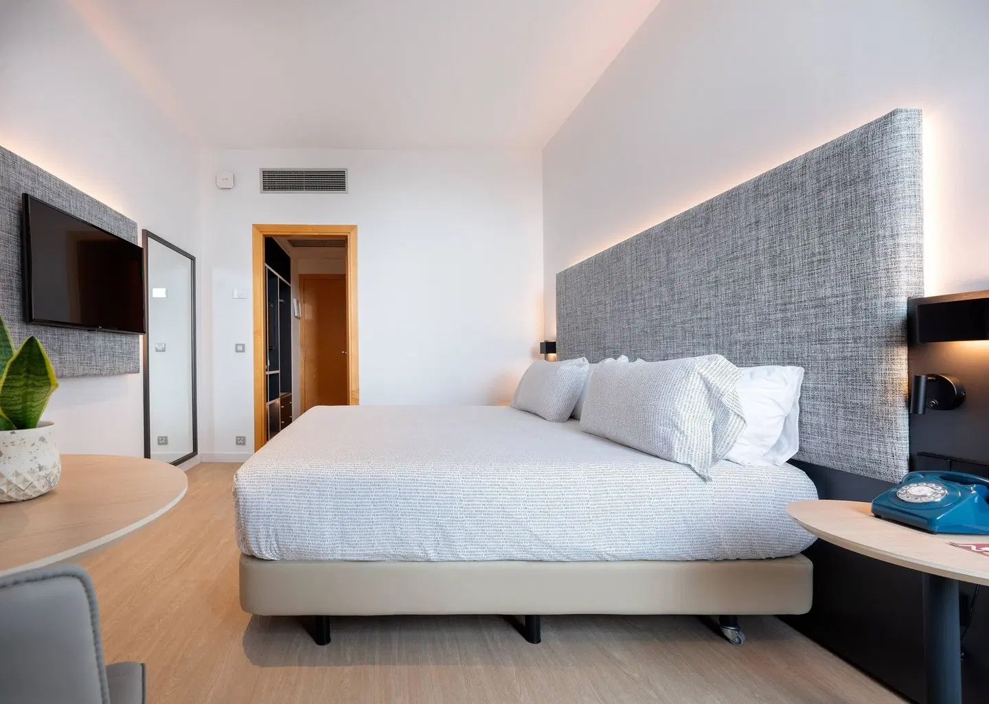 INNSiDE Barcelona Aeropuerto ROOM_EXAMPLE