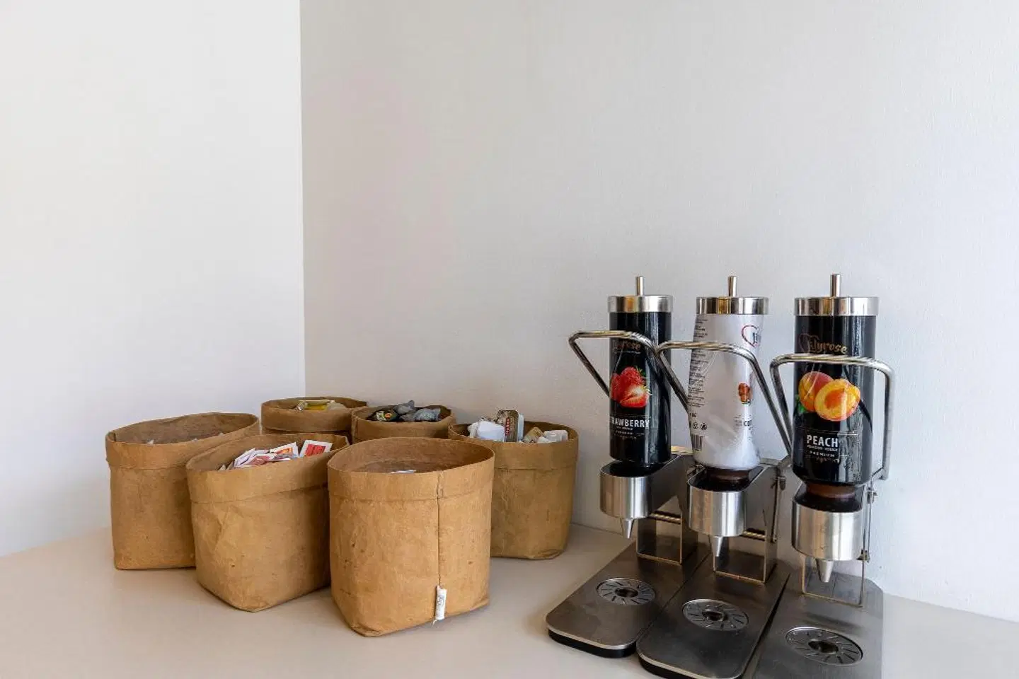 Travelodge Barcelona Poblenou Bar