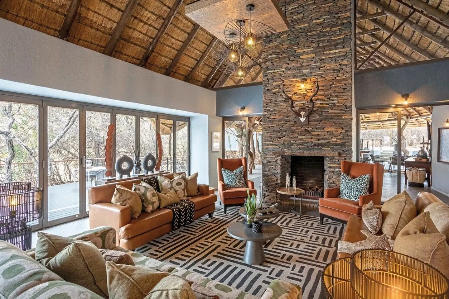 Tuningi Safari Lodge LOUNGE_LOBBY