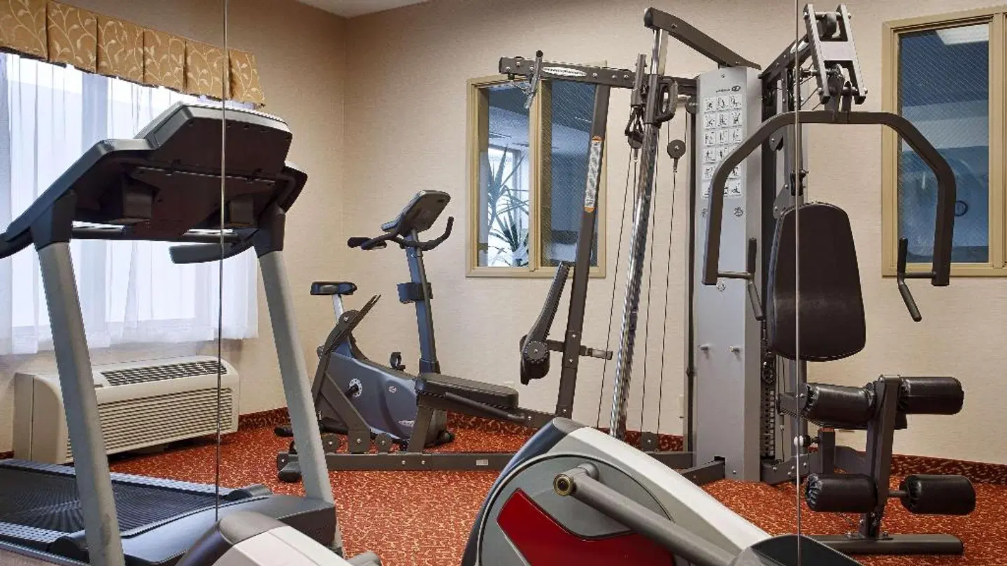 Best Western Providence/Seekonk SPORTS_AND_LEISURE