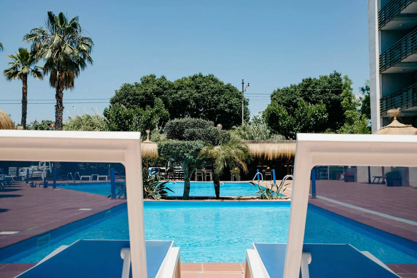 Sol Port Cambrils OUTDOOR_POOL
