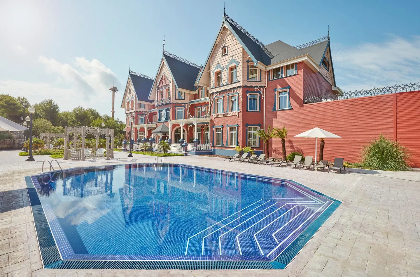 PortAventura Hotel Mansión de Lucy OUTDOOR_POOL