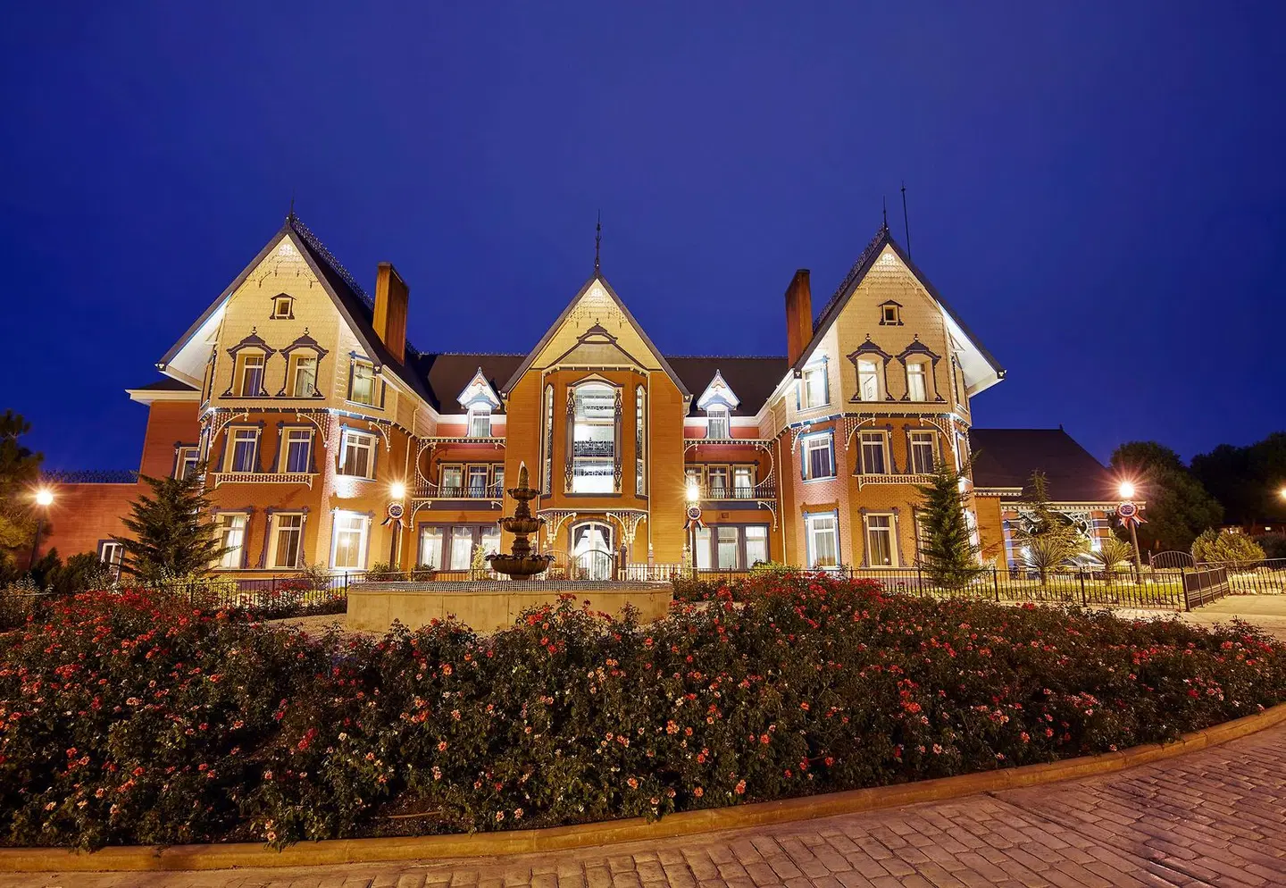 PortAventura Hotel Mansión de Lucy EXTERIOR