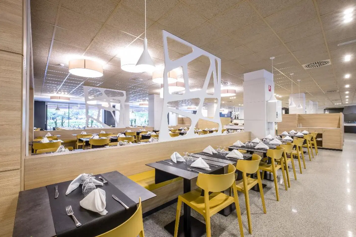 California Garden Restaurant