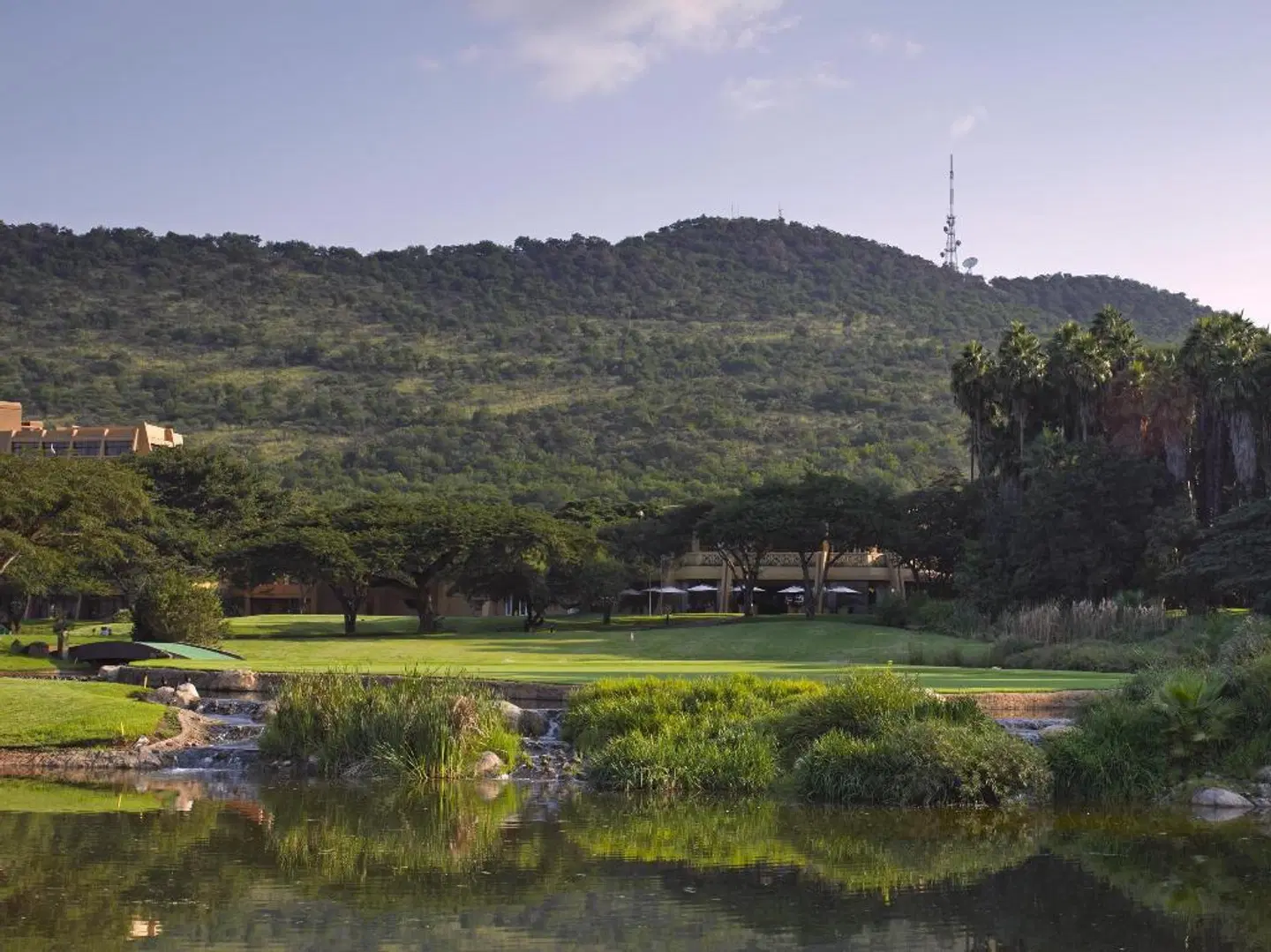 Sun City Hotel LANDSCAPE