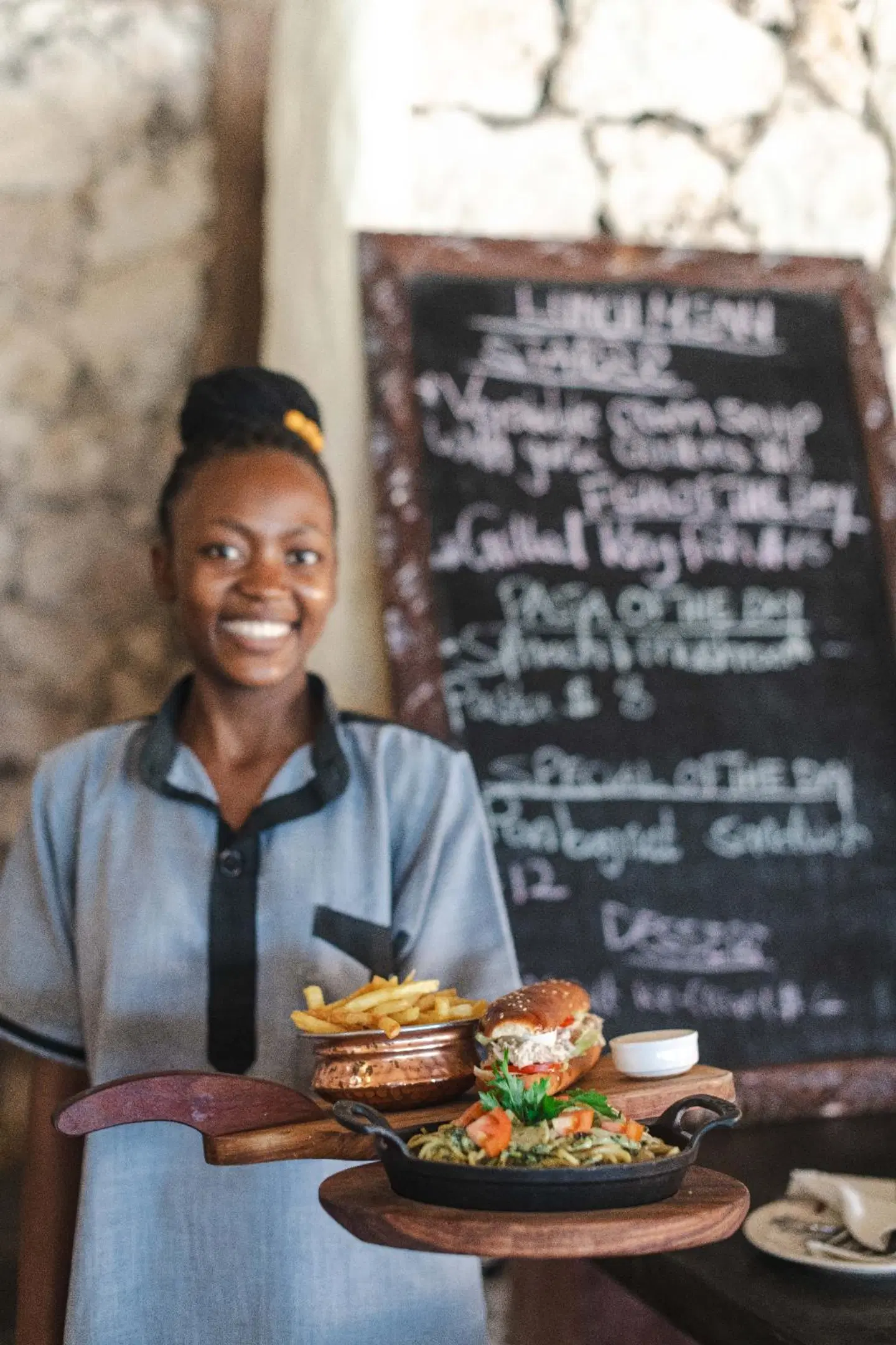 Sunshine Marine Lodge PEOPLE