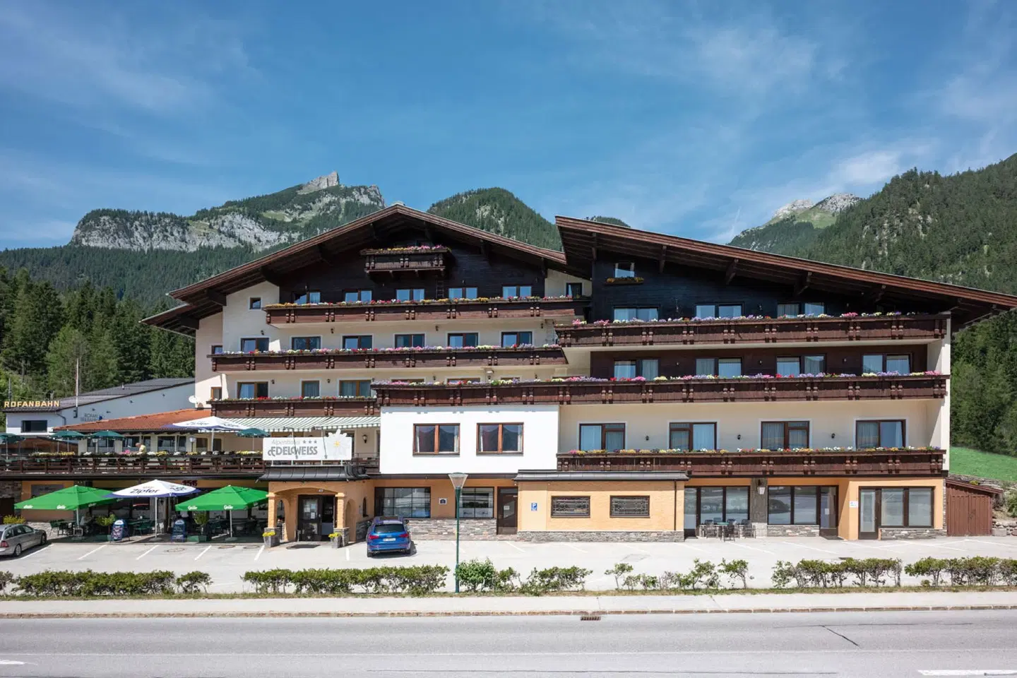 Alpenhotel Edelweiss EXTERIOR