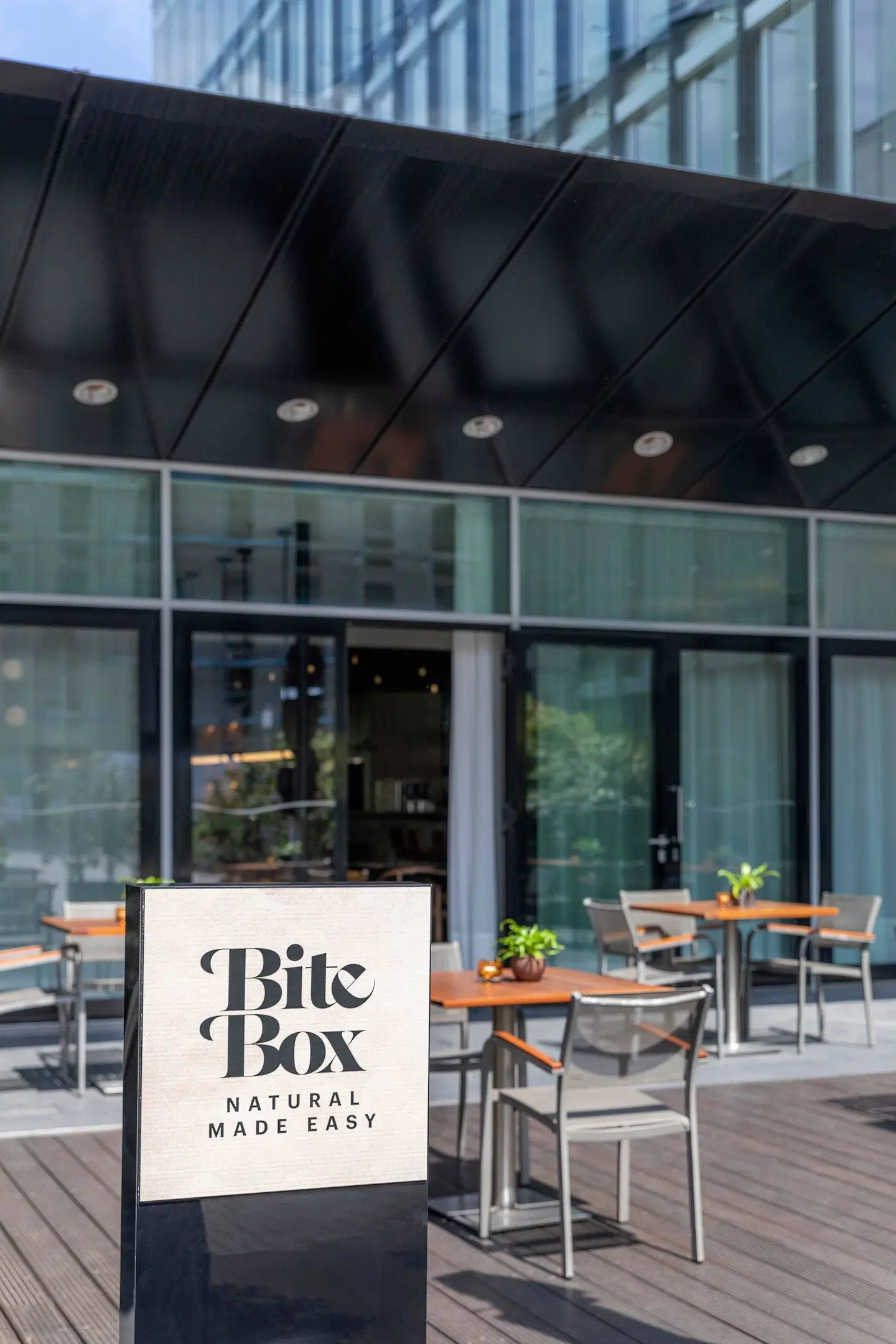 INNSiDE Düsseldorf Seestern Terrasse