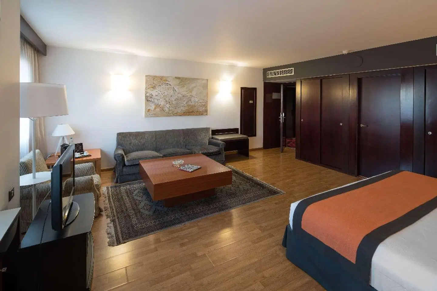 Catalonia Sabadell ROOM_EXAMPLE