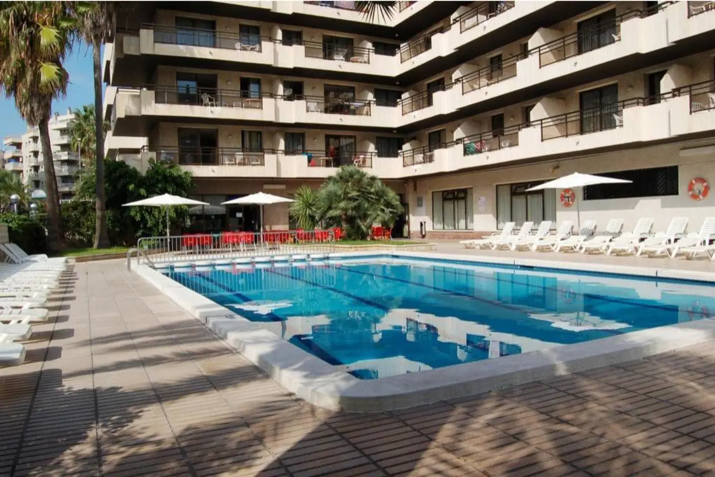 Apartaments Cye Salou OUTDOOR_POOL