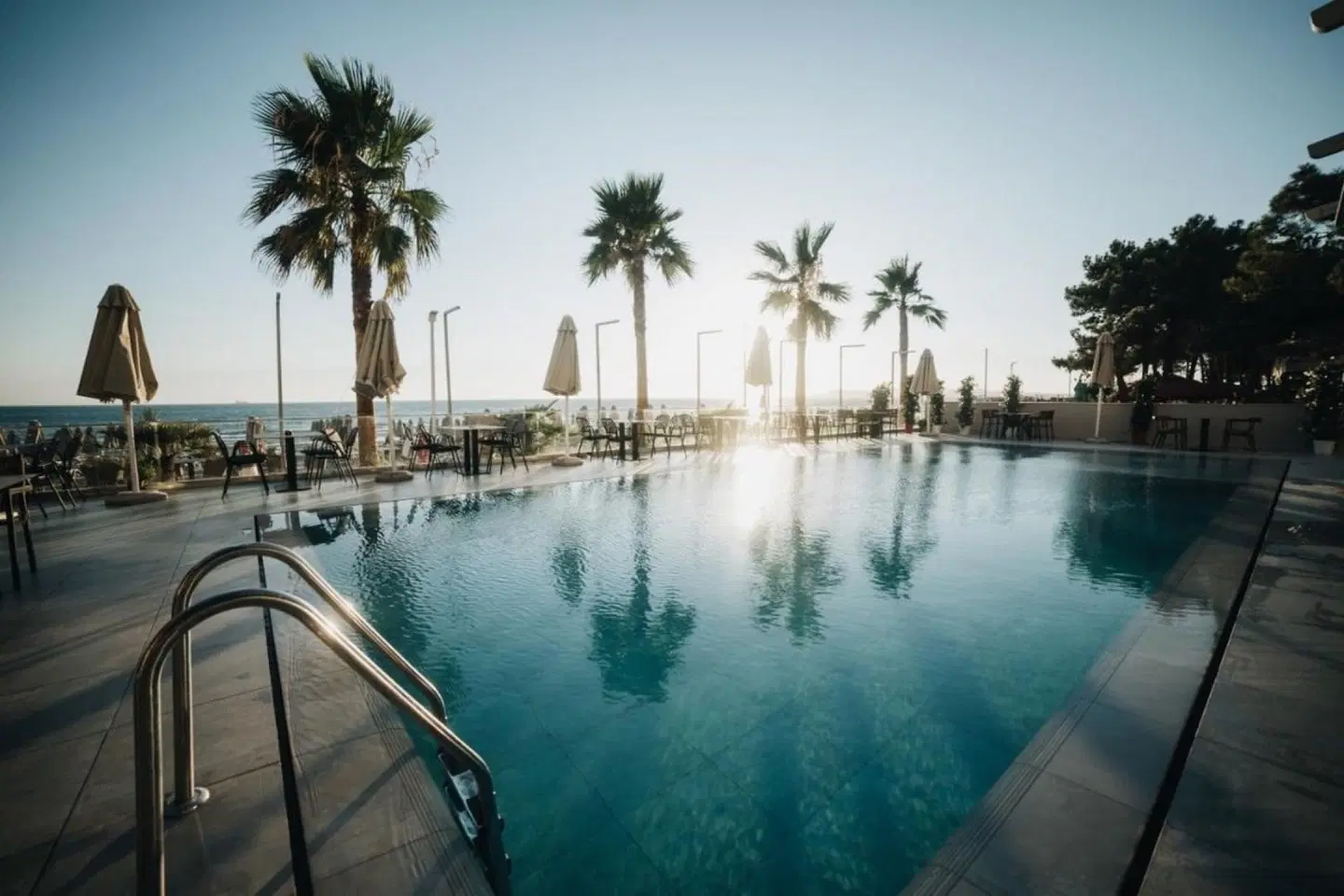 AMR Hotel - Durres OUTDOOR_POOL