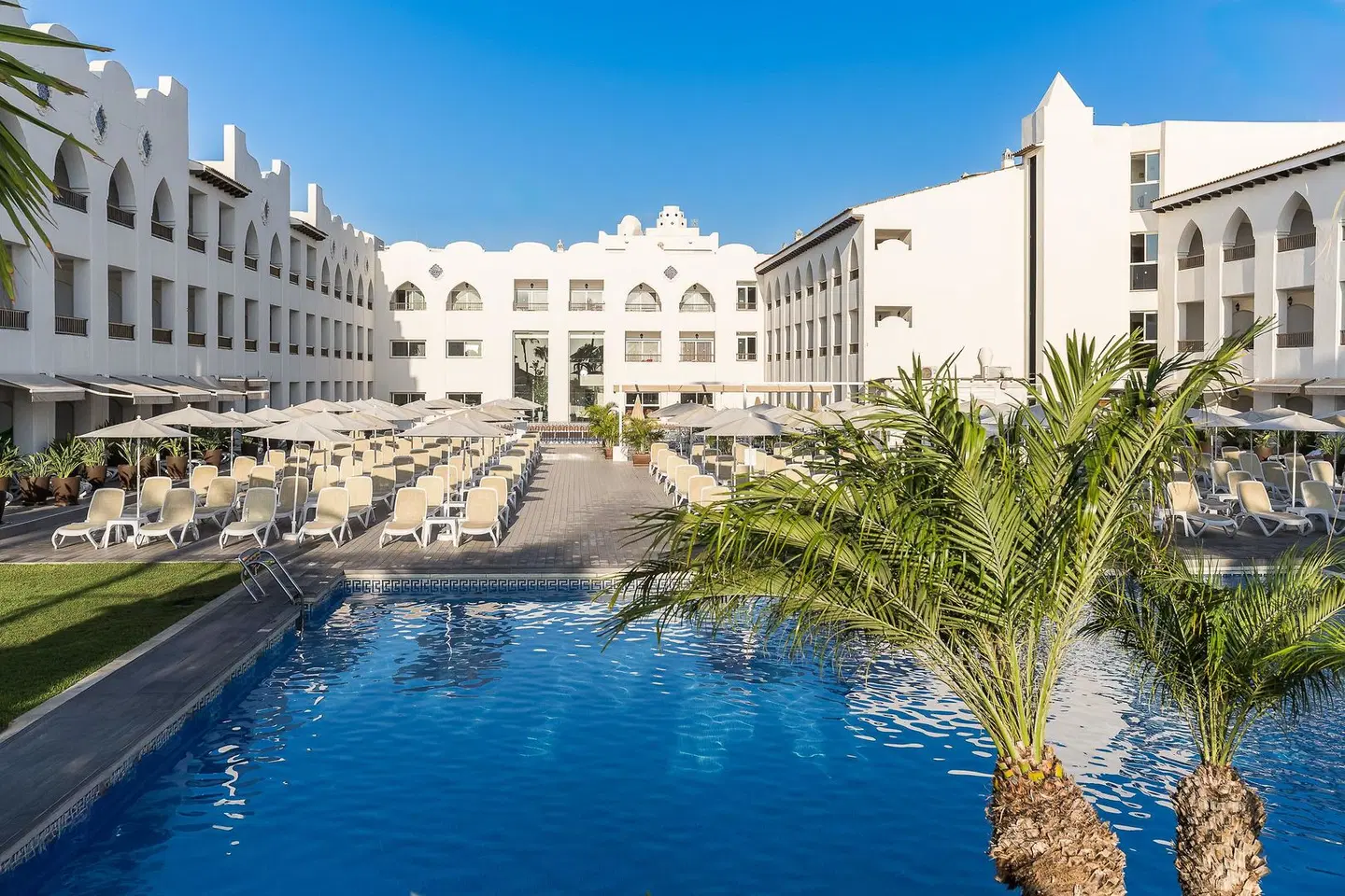 Hotel Mac Puerto Marina OUTDOOR_POOL