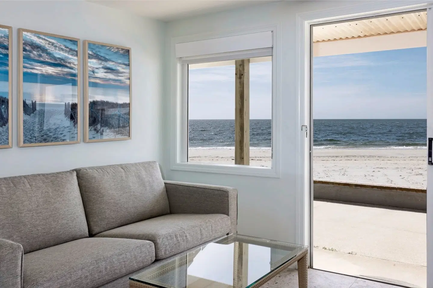 Riviera Beach Resort ROOM_EXAMPLE