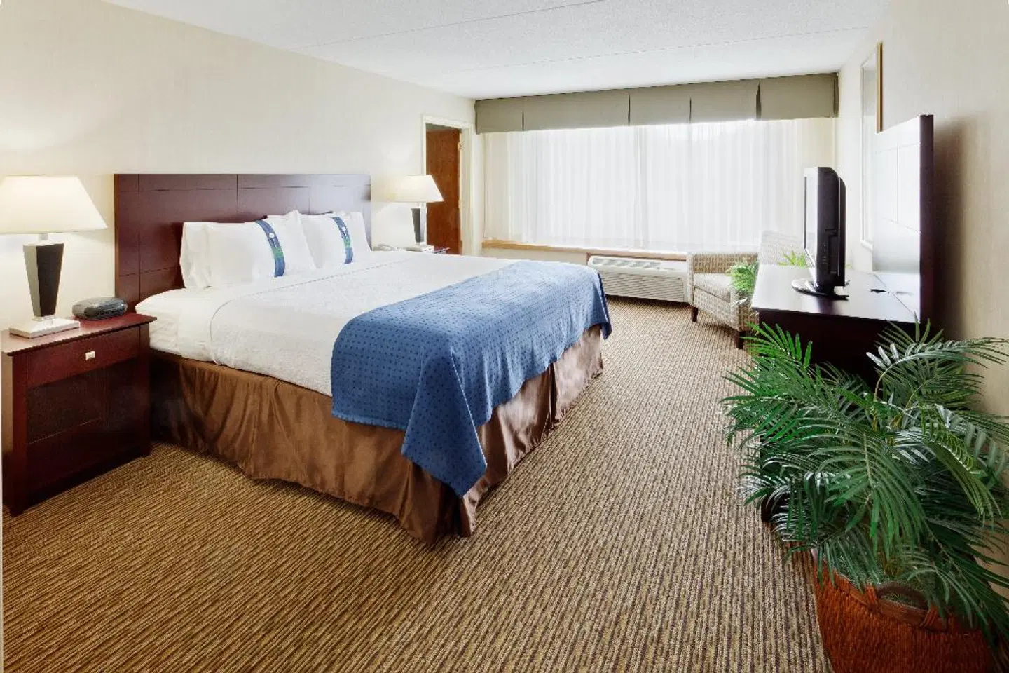 Fairfield Inn & Suites by Marriott Springfield Enfield ROOM_EXAMPLE