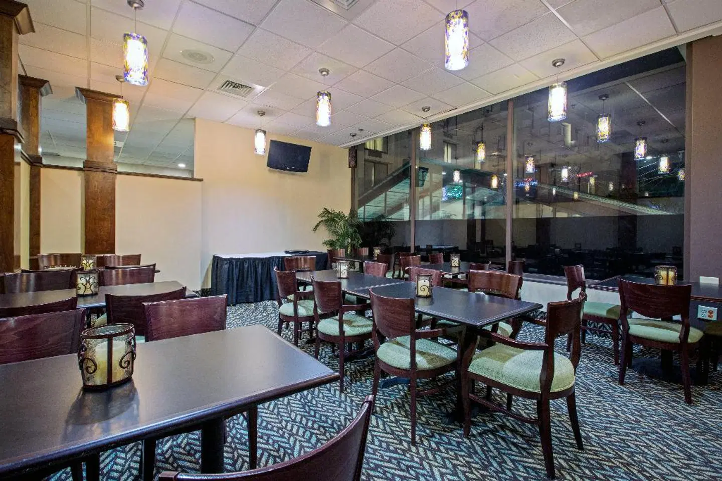 Fairfield Inn & Suites by Marriott Springfield Enfield Bar