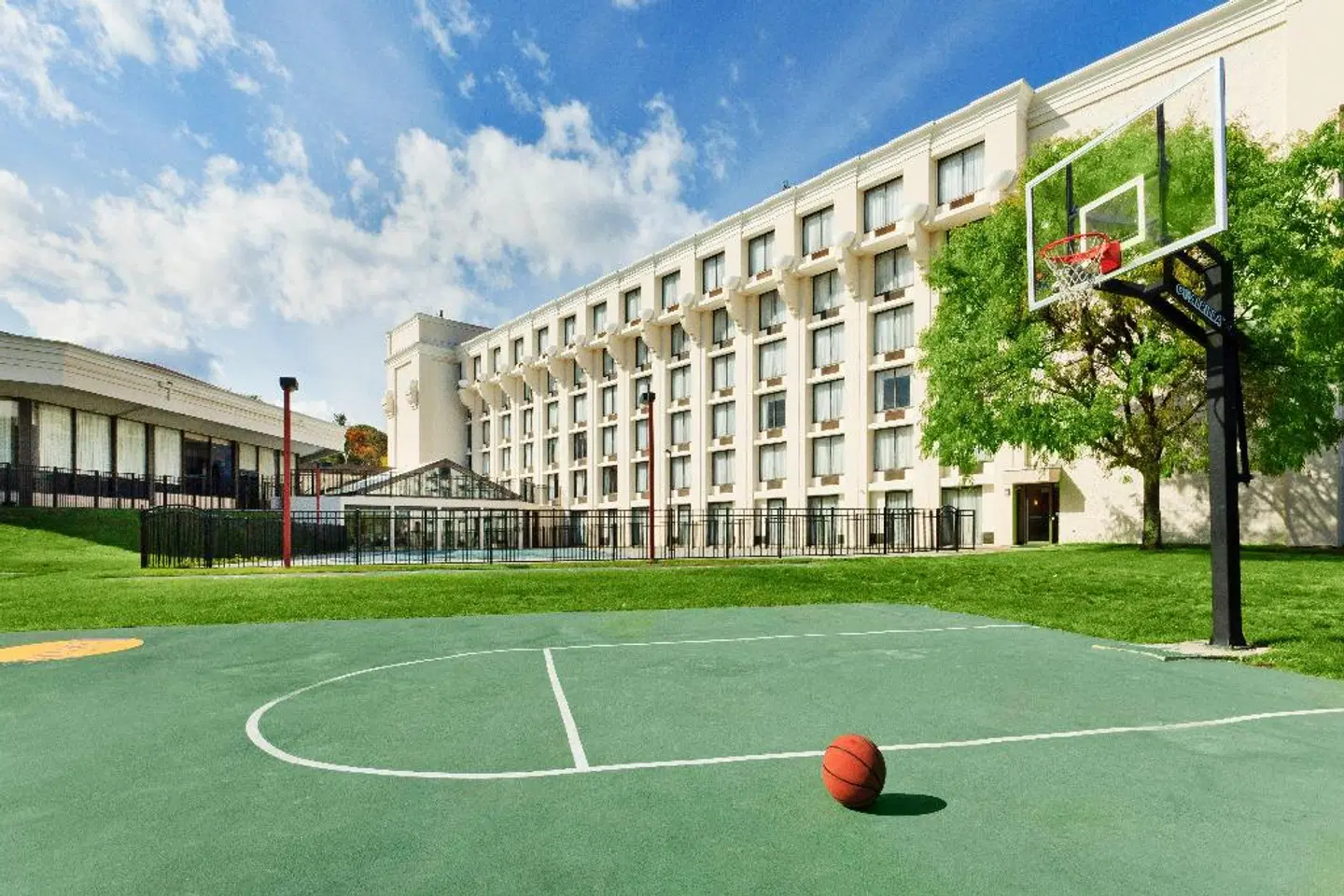 Fairfield Inn & Suites by Marriott Springfield Enfield SPORTS_AND_LEISURE