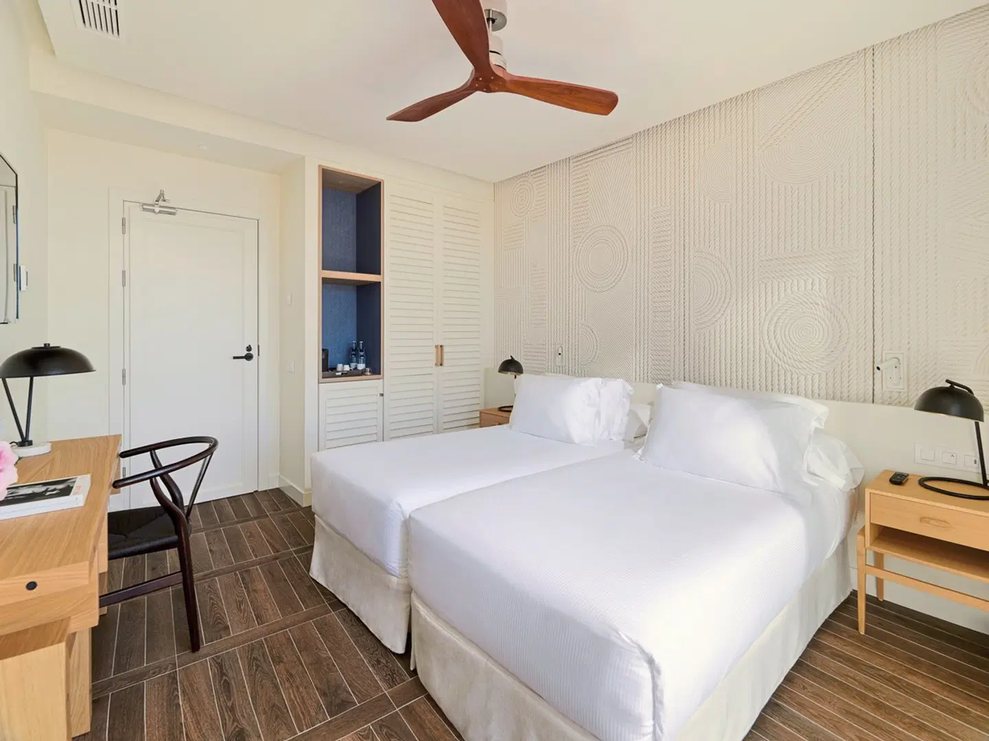 H10 Imperial Tarraco ROOM_EXAMPLE