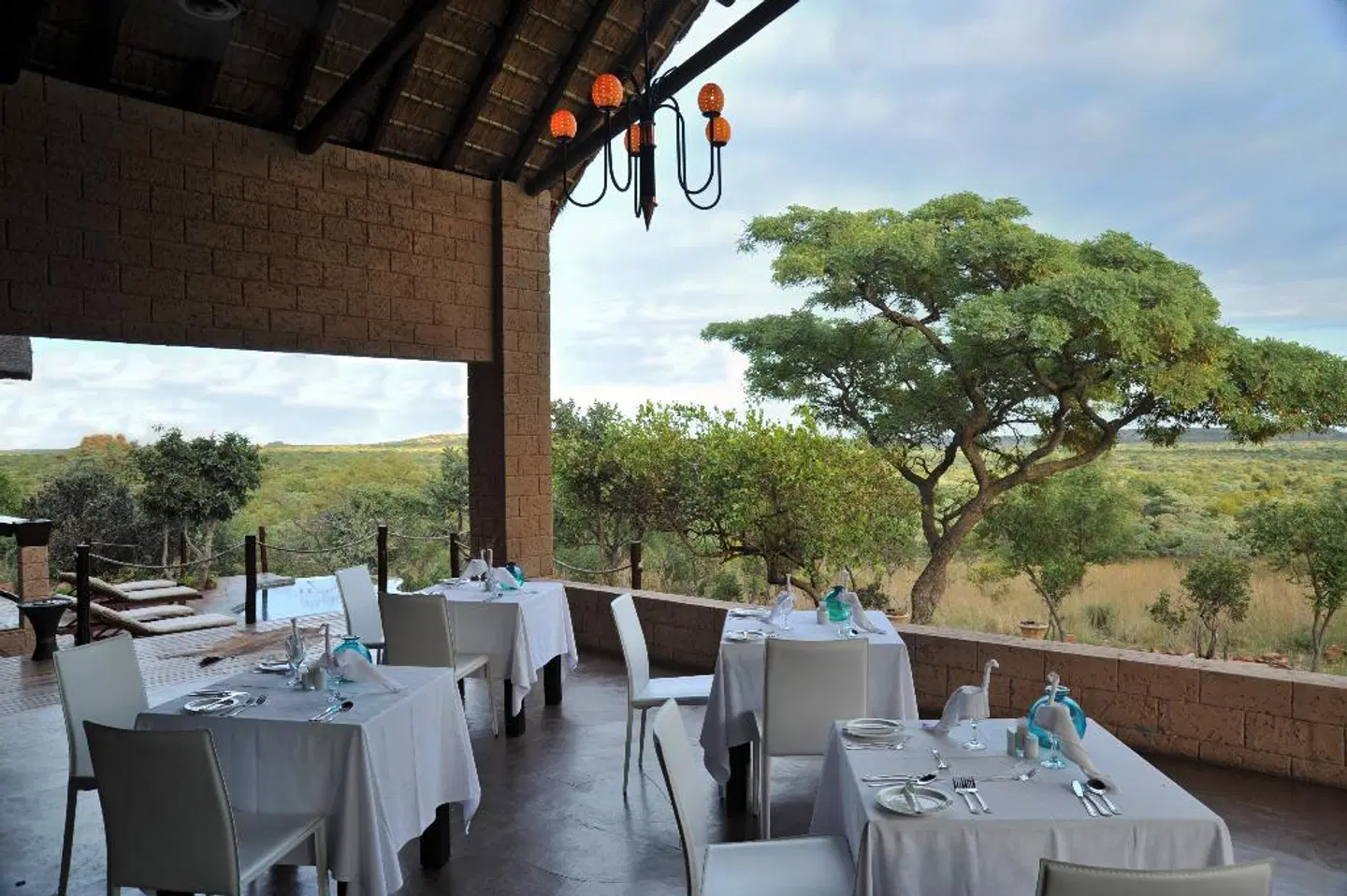 Zwahili Private Game Lodge & Spa Restaurant