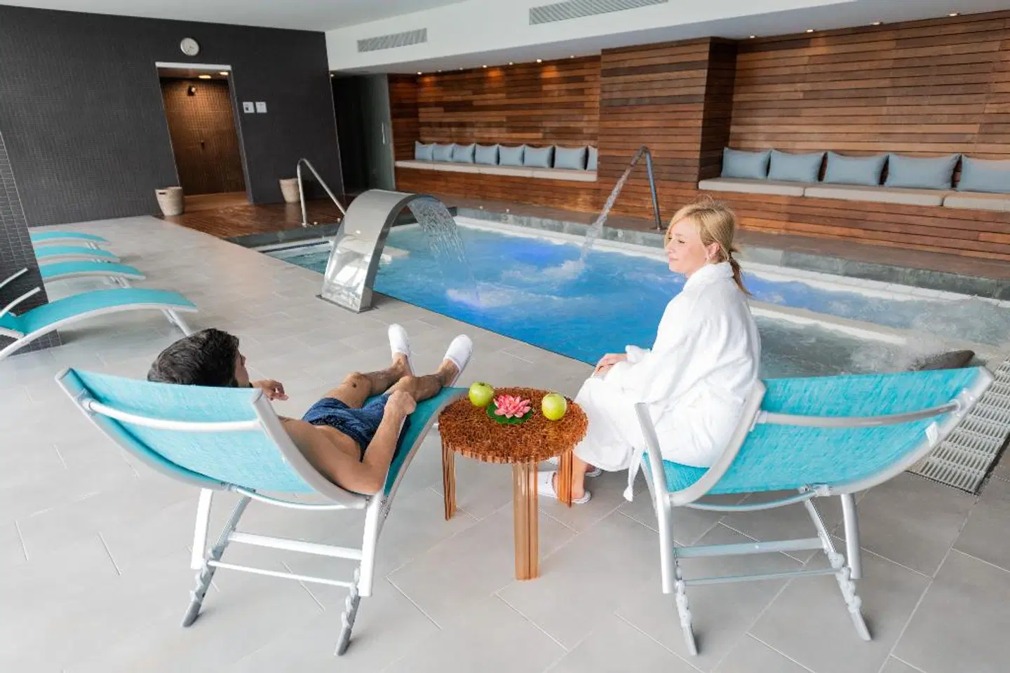 Atenea Port Barcelona Mataró Hallenbad