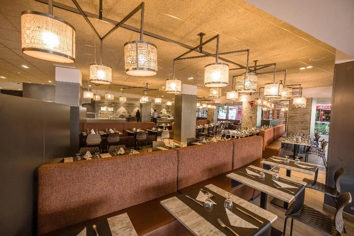 Apartamentos California Bar