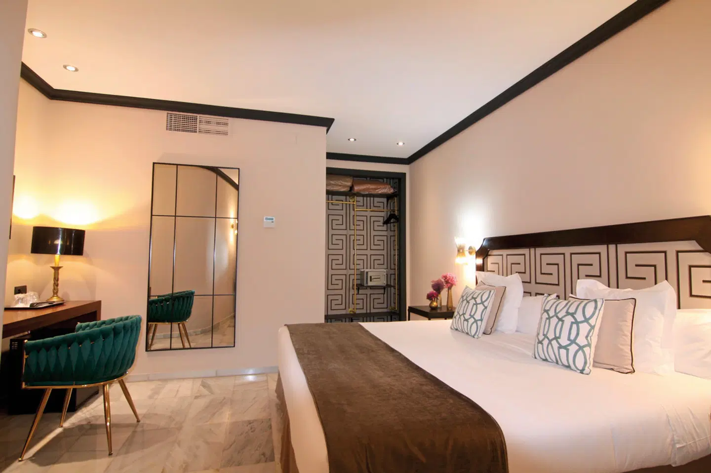 San Gil ROOM_EXAMPLE