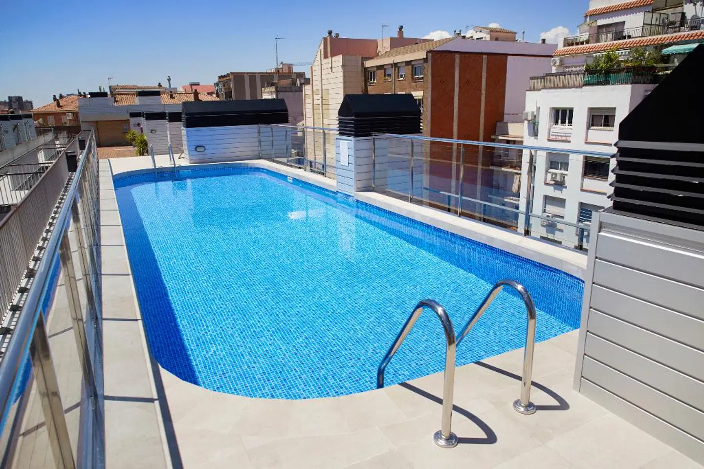 Bcn Montjuic OUTDOOR_POOL