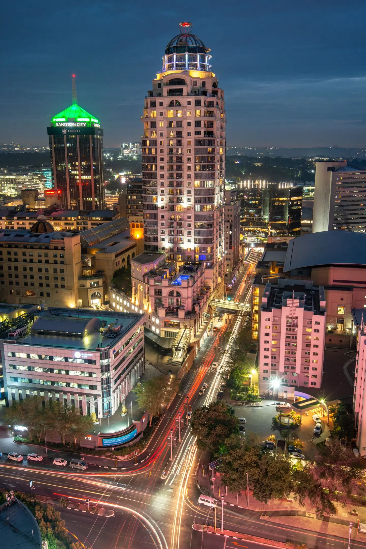 The Michelangelo Towers EXTERIOR