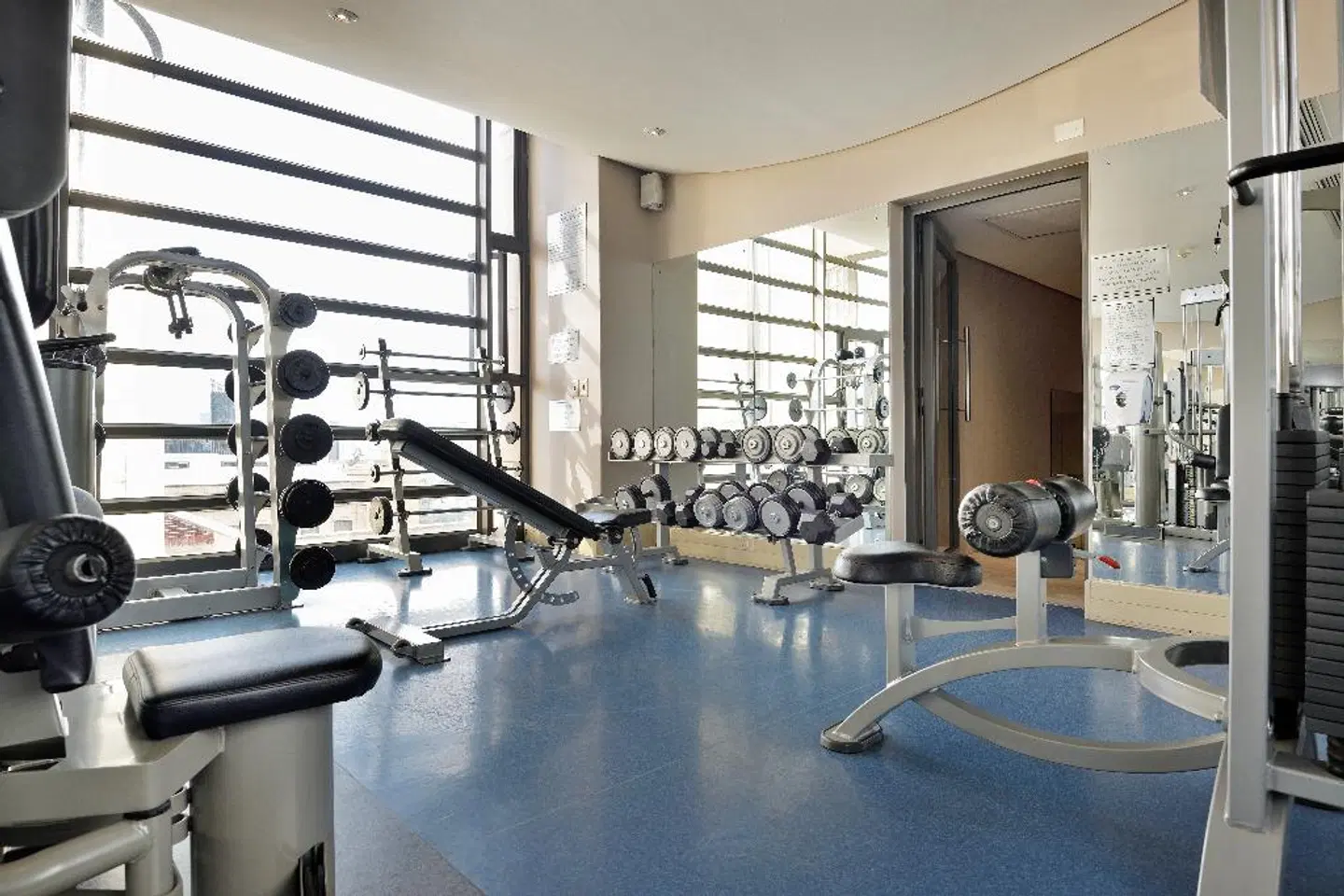 Raphael Penthouse Suites Hallenbad