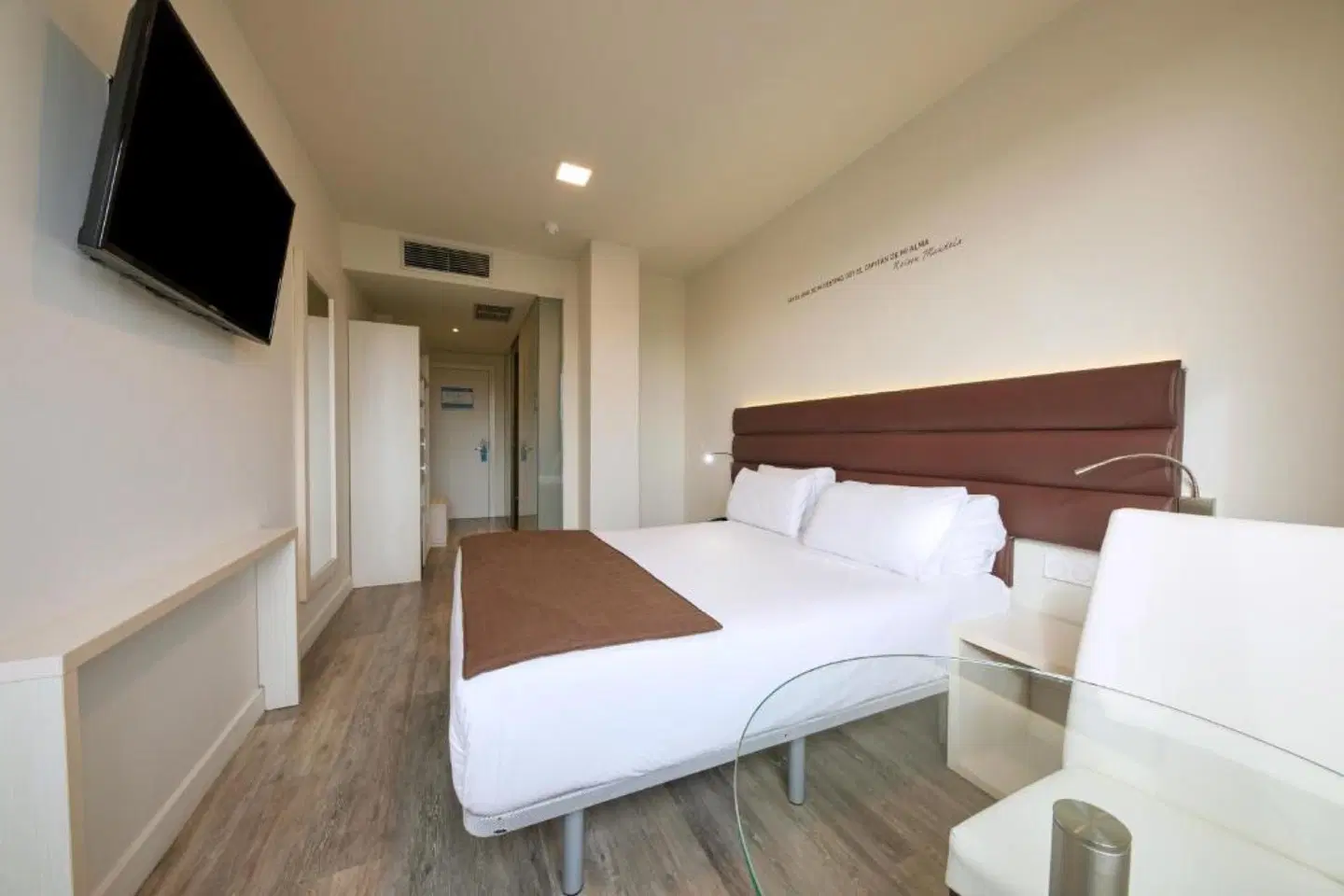 1881 Barcelona Gran Rosellón Hotel ROOM_EXAMPLE