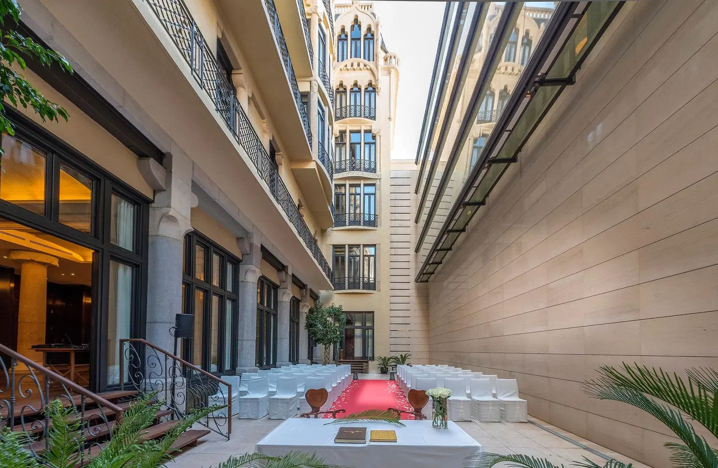 Casa Fuster G.L Monumento Terrasse