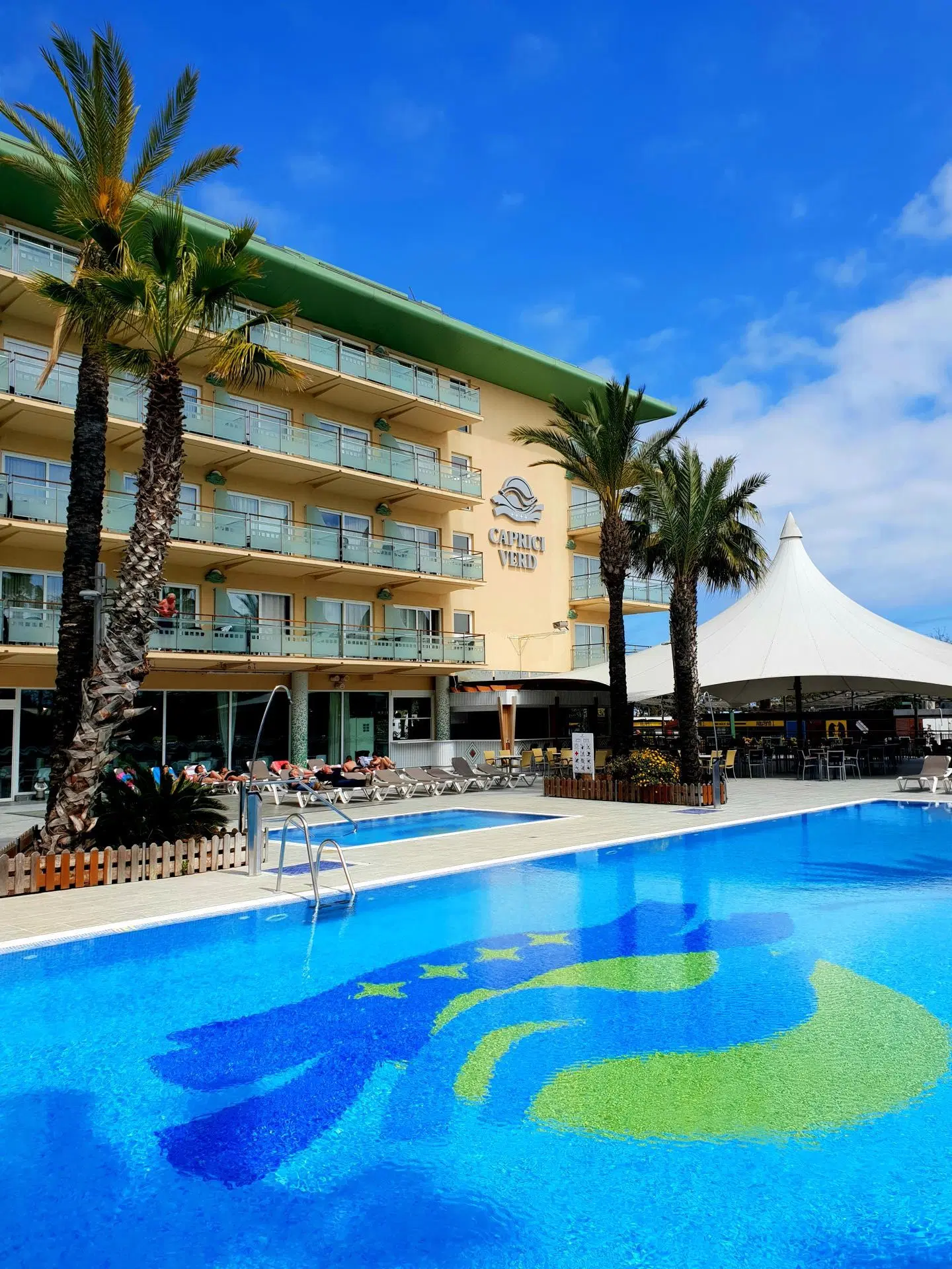 ALEGRIA Caprici Verd OUTDOOR_POOL