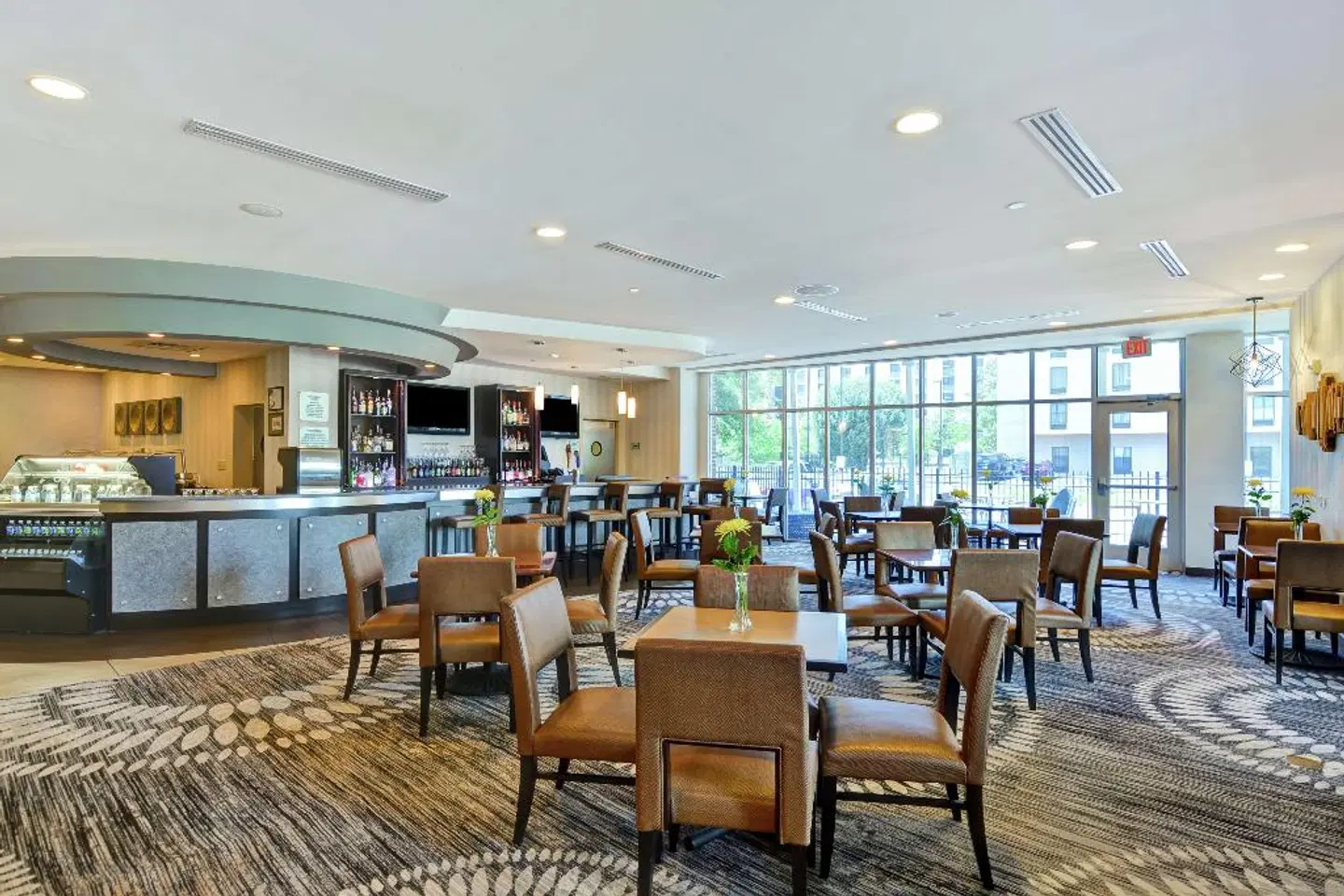 DoubleTree by Hilton Baton Rouge Restaurant