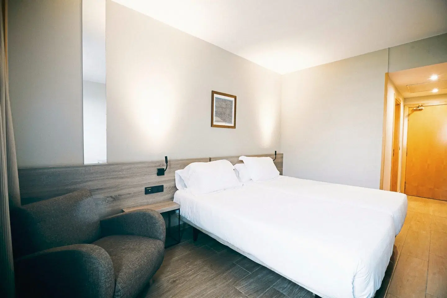 Eurohotel Diagonal Port ROOM_EXAMPLE